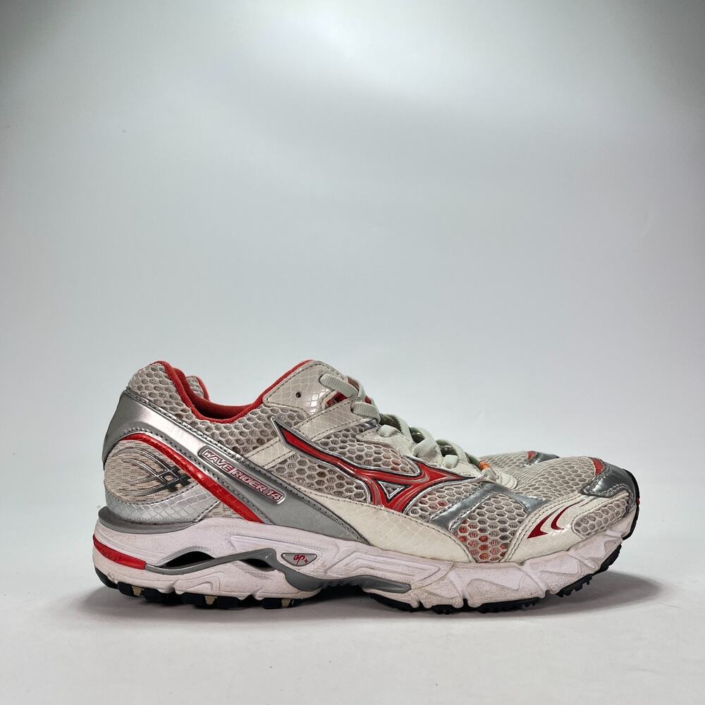 Mizuno Wave Rider 14 White Metallic Silver Red Running Shoes Women's Size 9.5